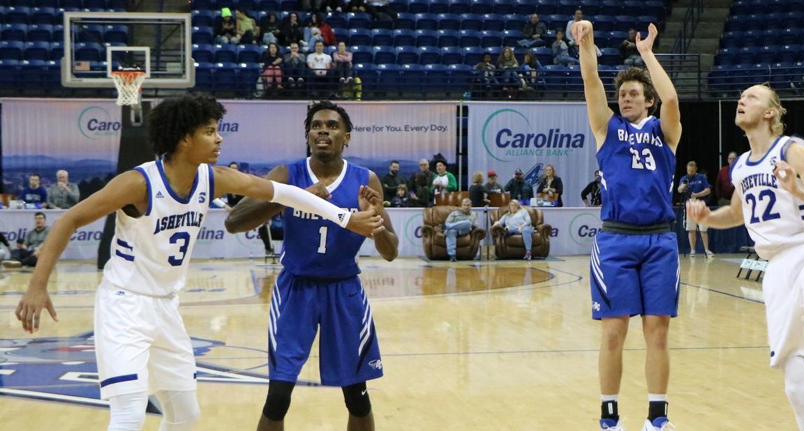 Sophomore Hayden Cassell lets a 3-pointer fly on the road (Photo courtesy of Joseph Marvin - BC Sports Info).
