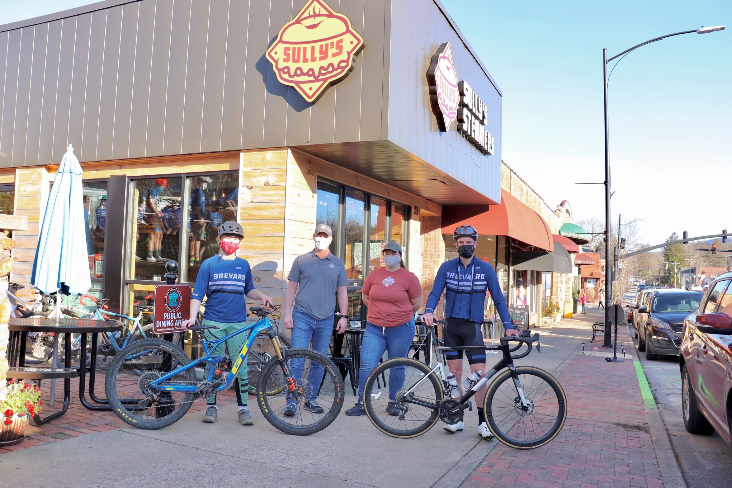 Brevard College Cycling Partners with Sully’s Steamers