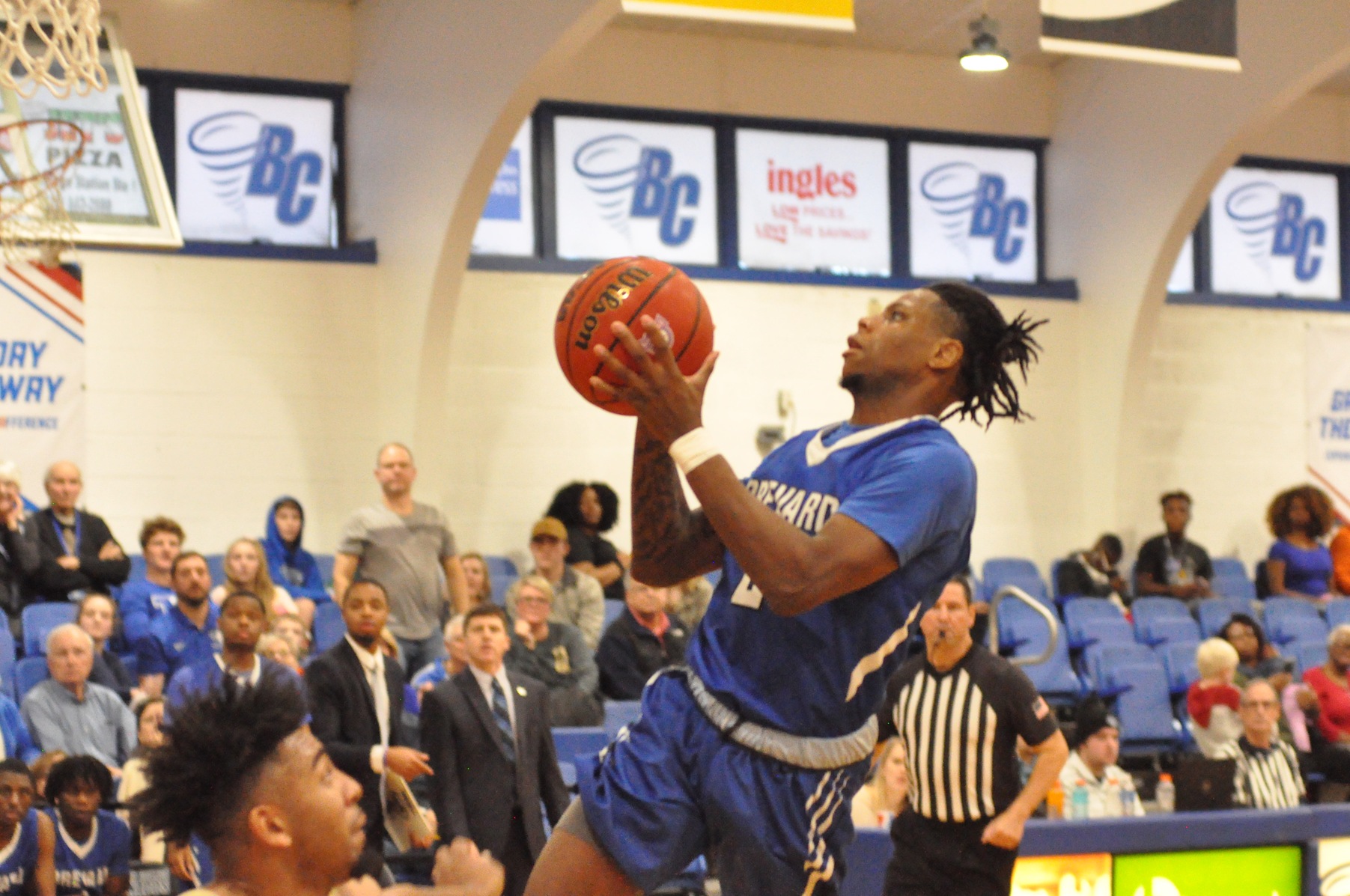 Senior guard Demari Hopper in action at The Bosh (Photo courtesy of Tommy Moss).