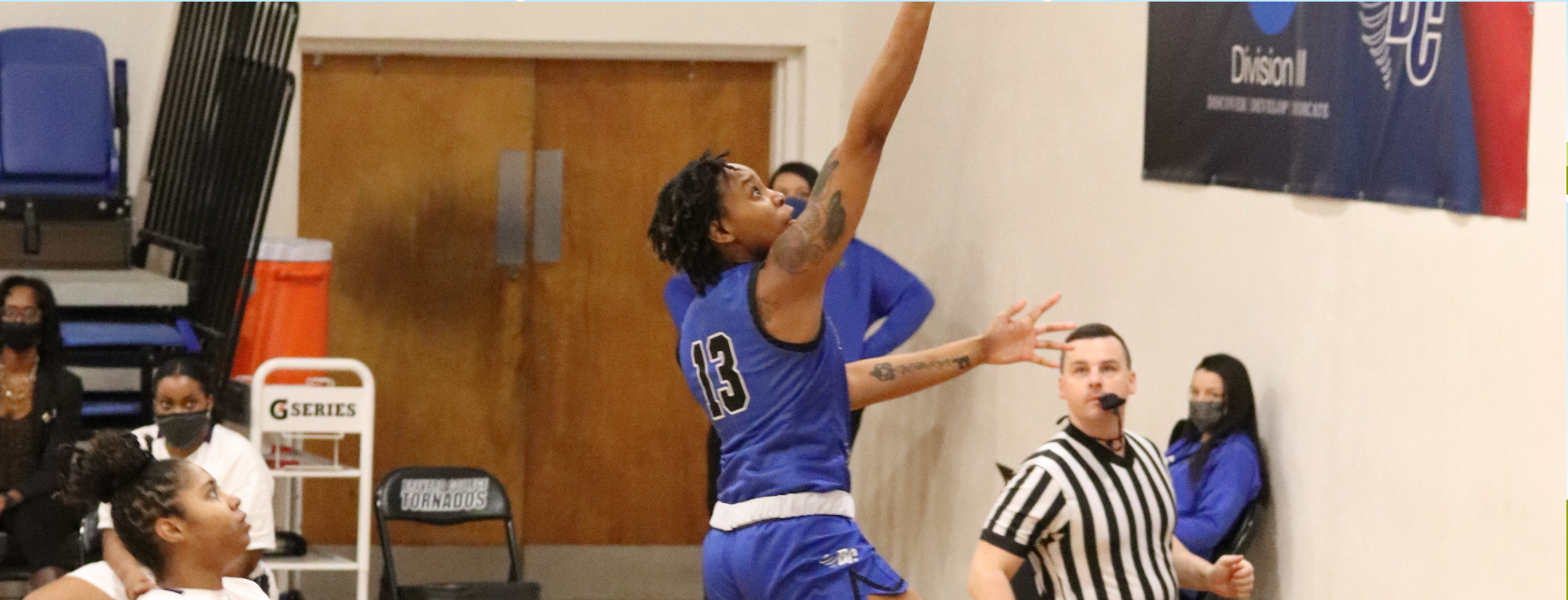 Destiny Williams led the way with 15 points as four Tornados reached double figures vs. Agnes Scott (Photo courtesy of Victoria Brayman '22).