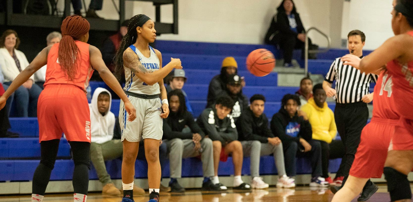In her first game action of the 2019-20 season, junior forward Destiny Williams posted a double-double (14 points, 10 rebunds) while recording three steals against Warren Wilson (Photo courtesy of Thom Kennedy '21).