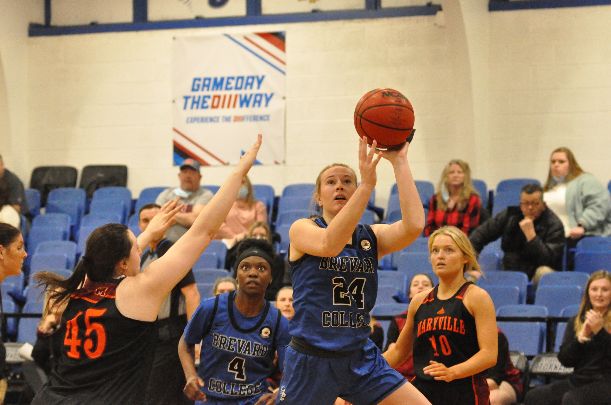 Panthers Surge Past Tornados in Second-Half Run, 73-57
