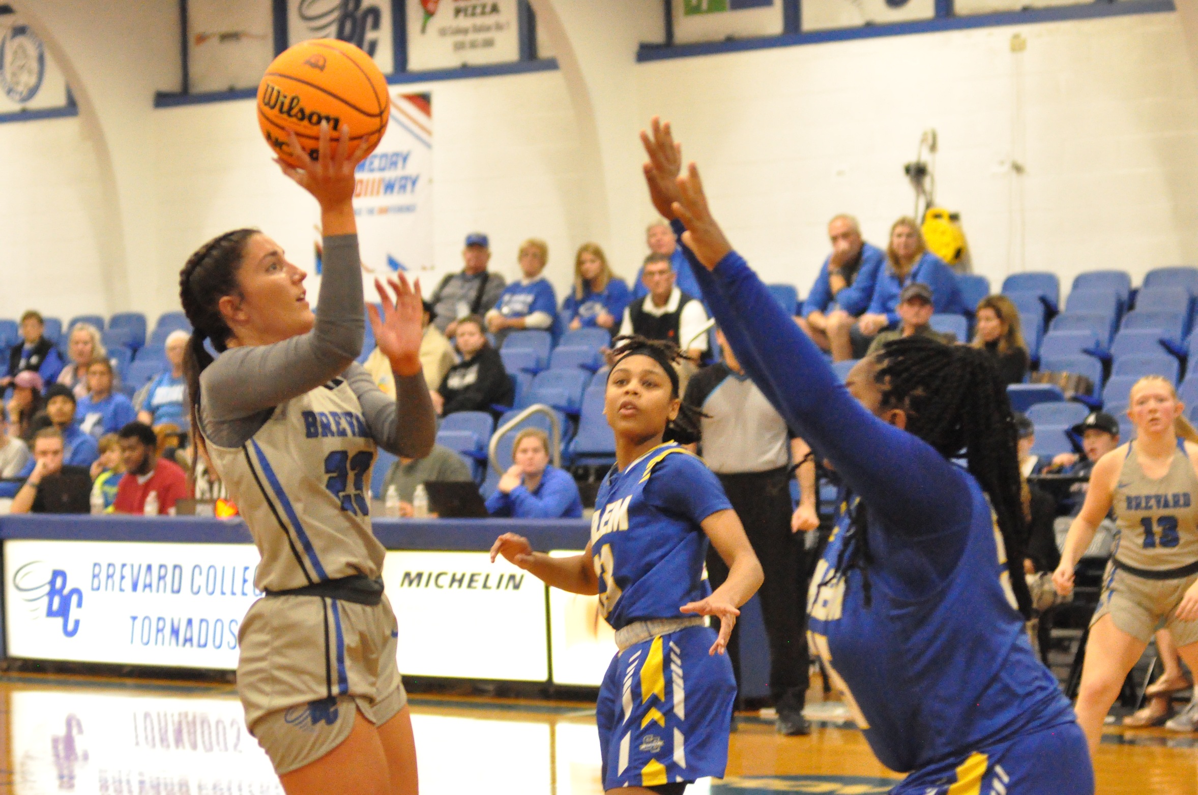 Tornados Stay Unbeaten in Conference with 96-Point Outburst in Win over Salem
