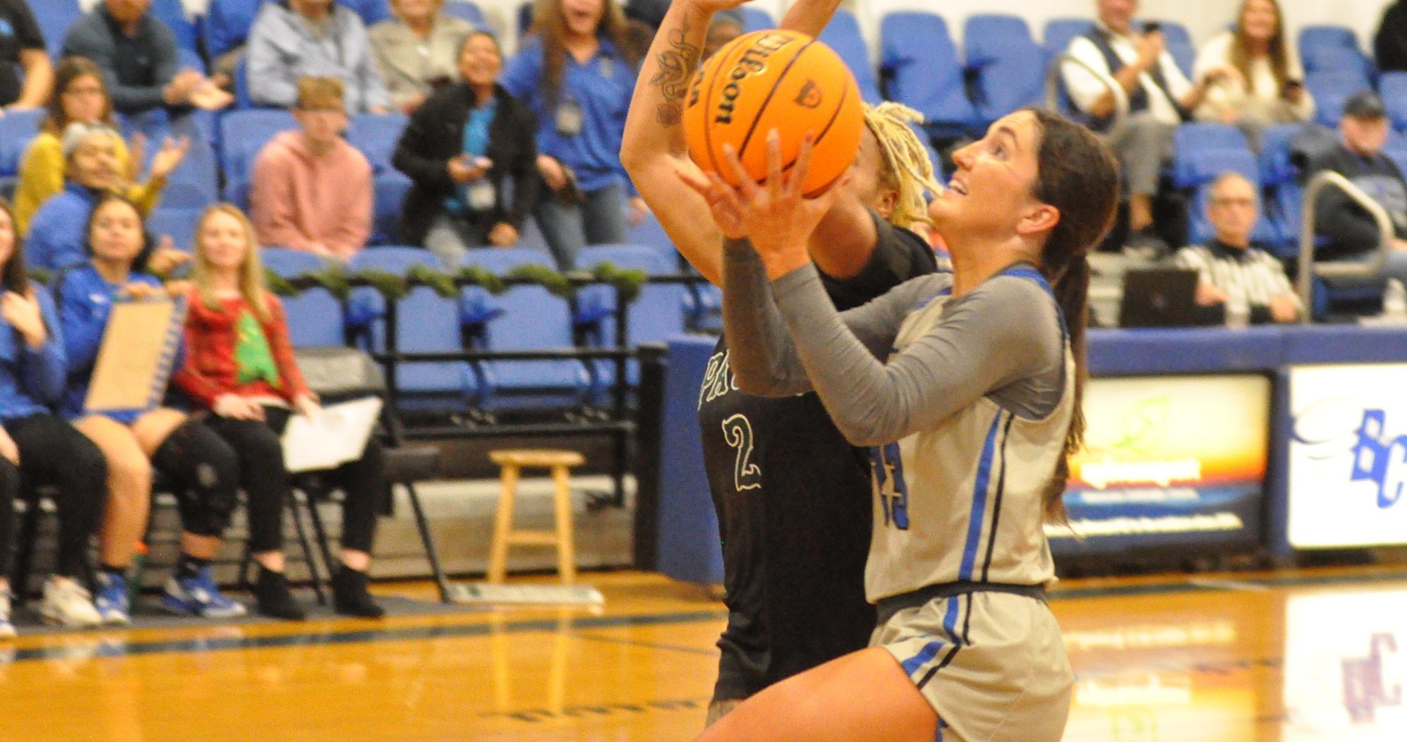 Tornados Outlast Fighting Squirrels at Home, 63-46