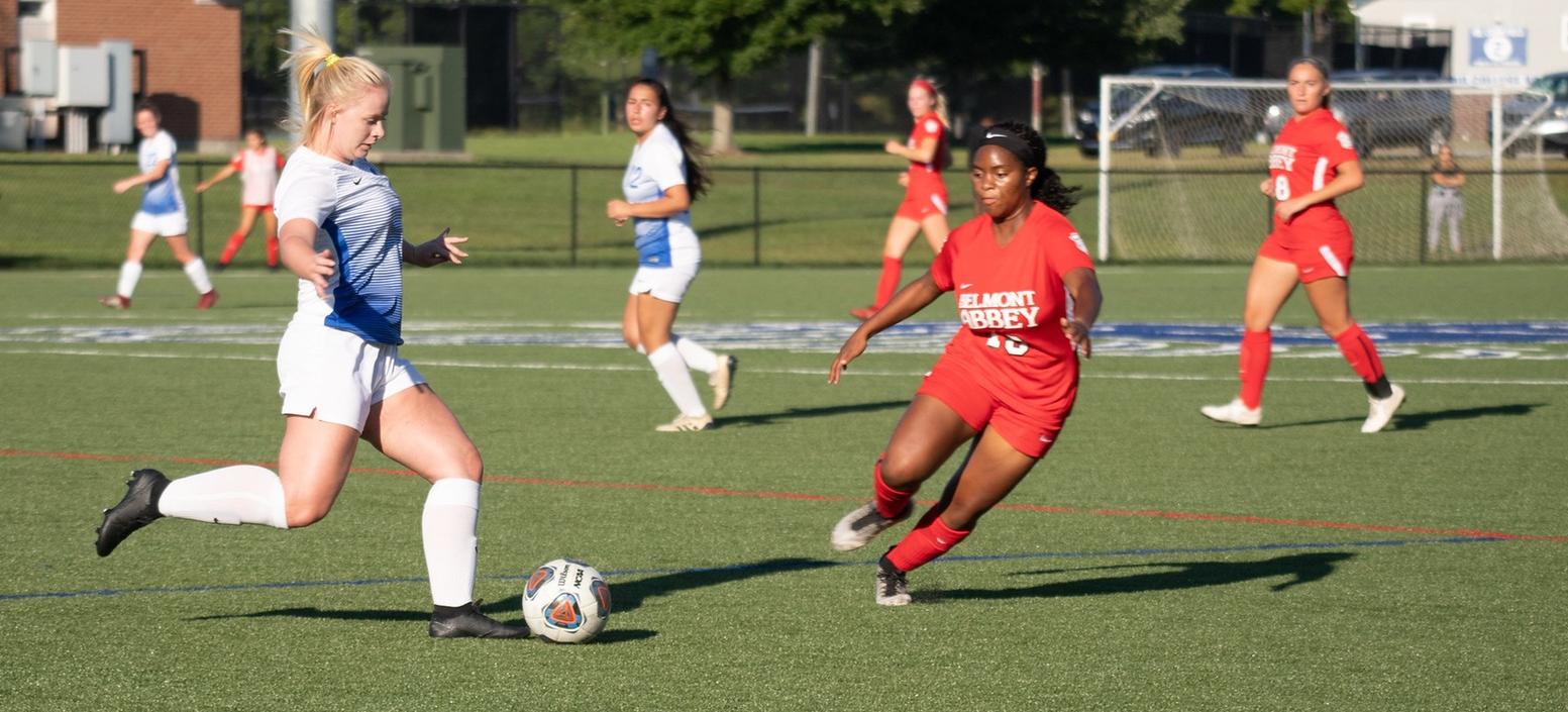 Samantha Foster sends the ball deep in attack (Courtesy of Thom Kennedy '21).