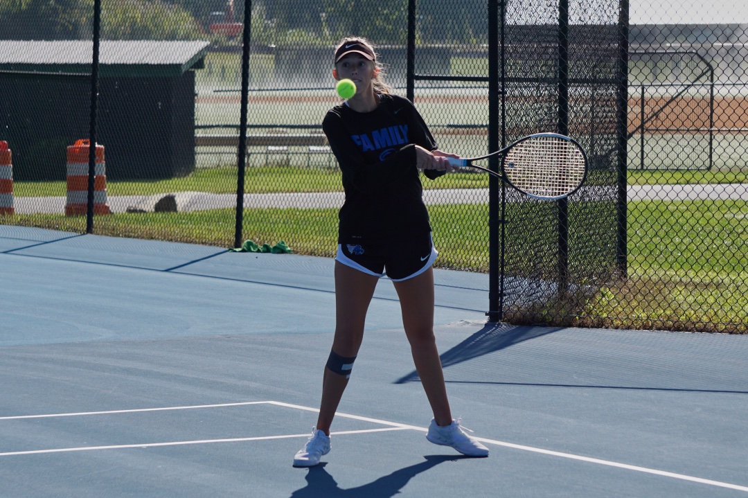 Women’s Tennis Fall in Close Matchup in Hilton Head