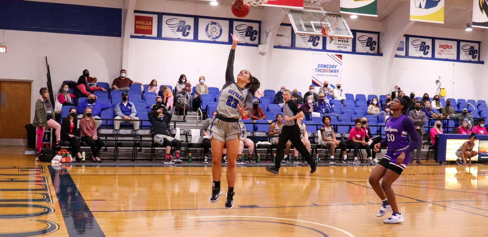 Calli Wells registered a career-high 17 points as Brevard won its fourth-straight game (Photo courtesy of Victoria Brayman '22)