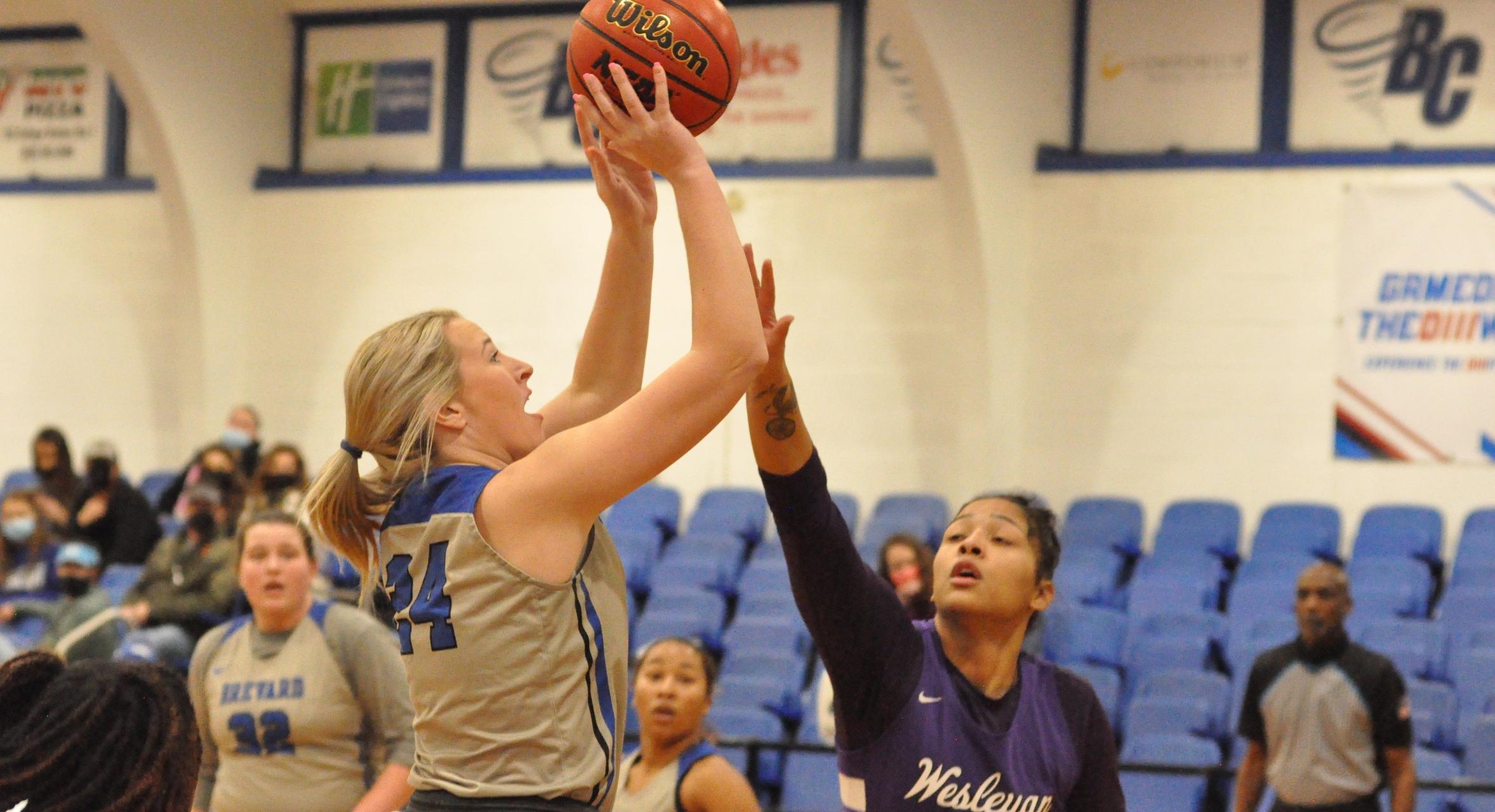 Makenna Parkins scored a career-high 27 points and blocked five shots (third-most in single-game program history) as Brevard defeated Agnes Scott, 70-52 (Photo courtesy of Tommy Moss)