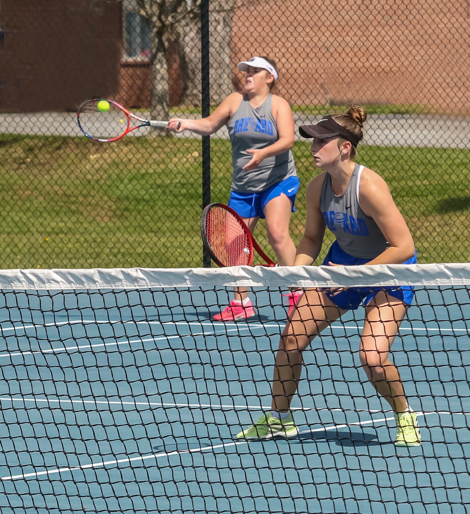 Women’s Tennis Sweeps Salem on the Road; Clinches Home Postseason Match